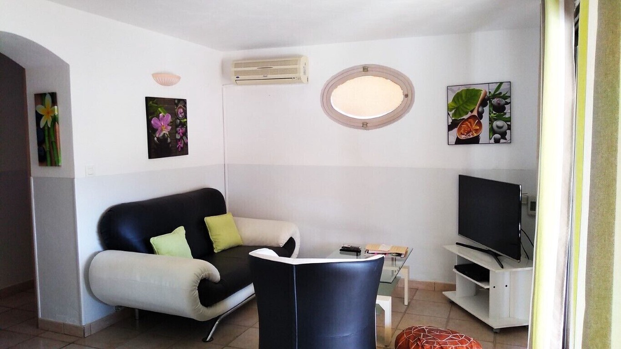 Photo of Livingroom in Antheor
