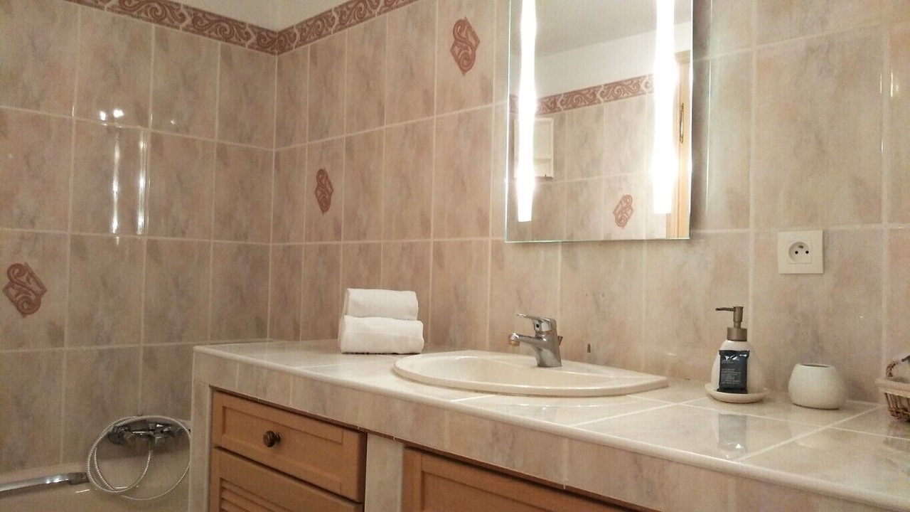 Photo of Bathroom in Antheor