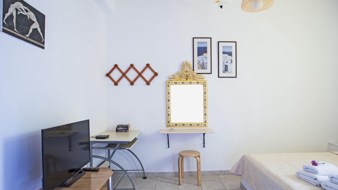 Photo of Bedroom in Perissa