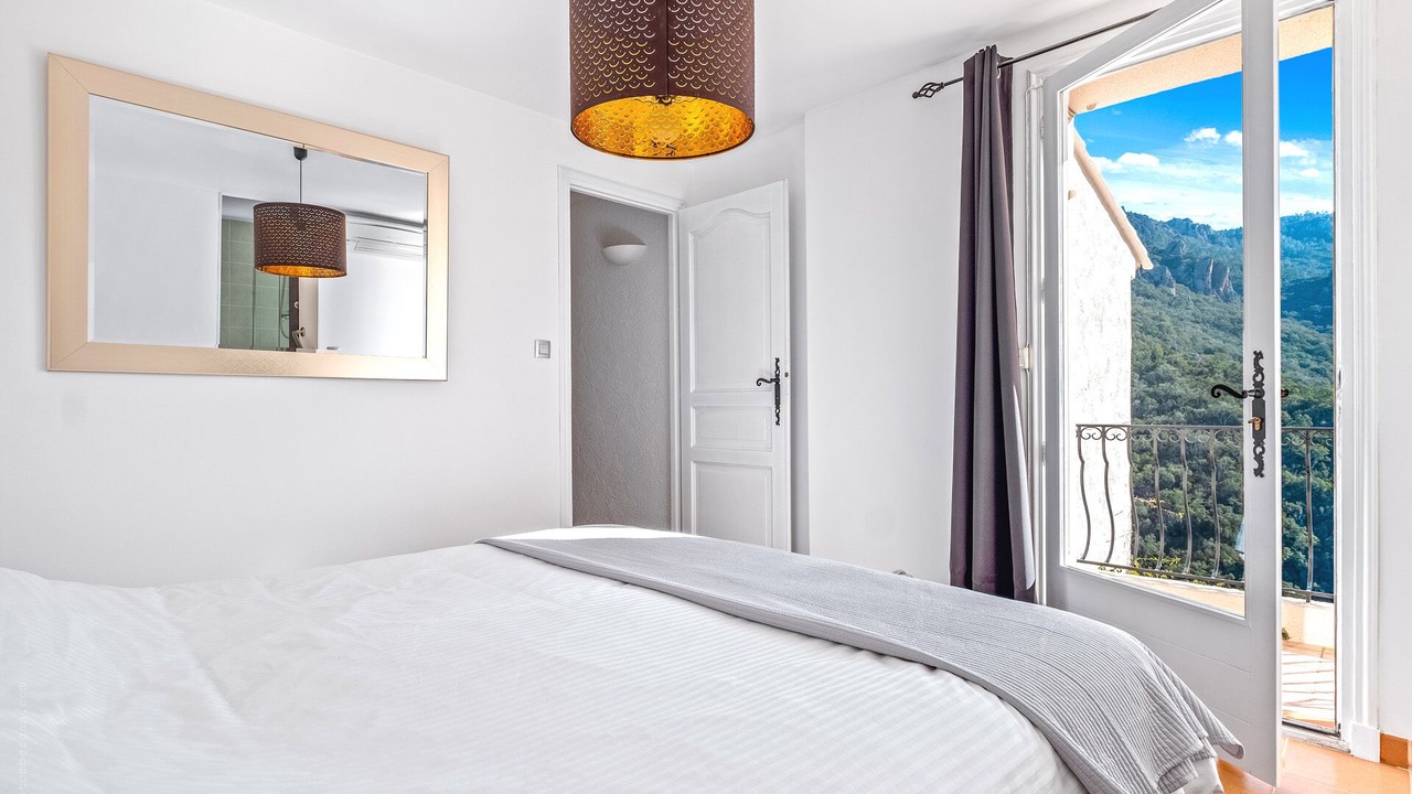 Photo of Bedroom in St. Jean de l’Esterel