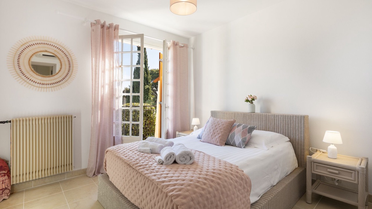 Photo of Bedroom in Bastide Giraud