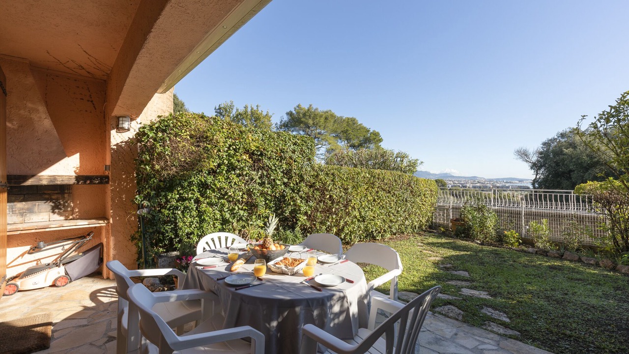 Photo of Outdoor in Bastide Giraud