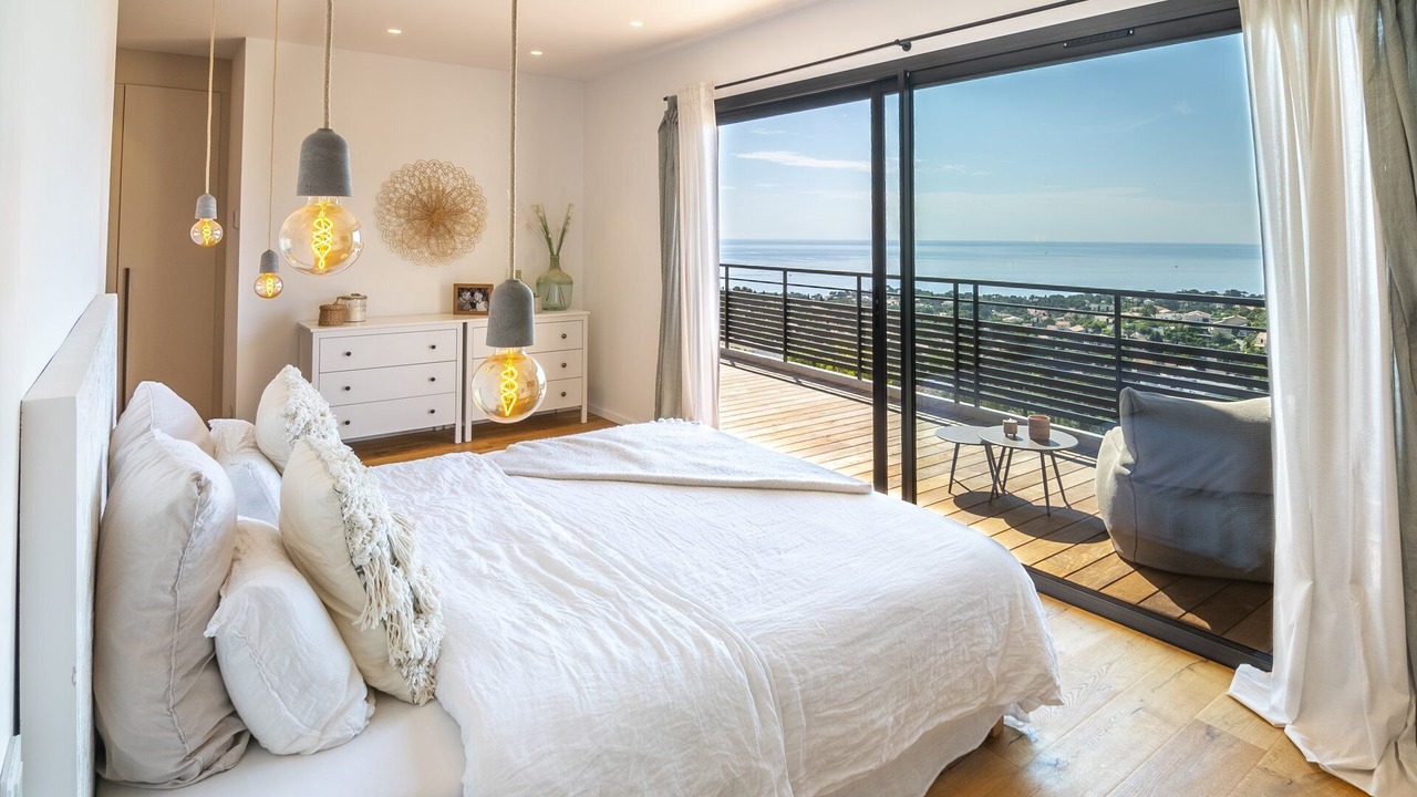 Photo of Bedroom in Saint-Aygulf