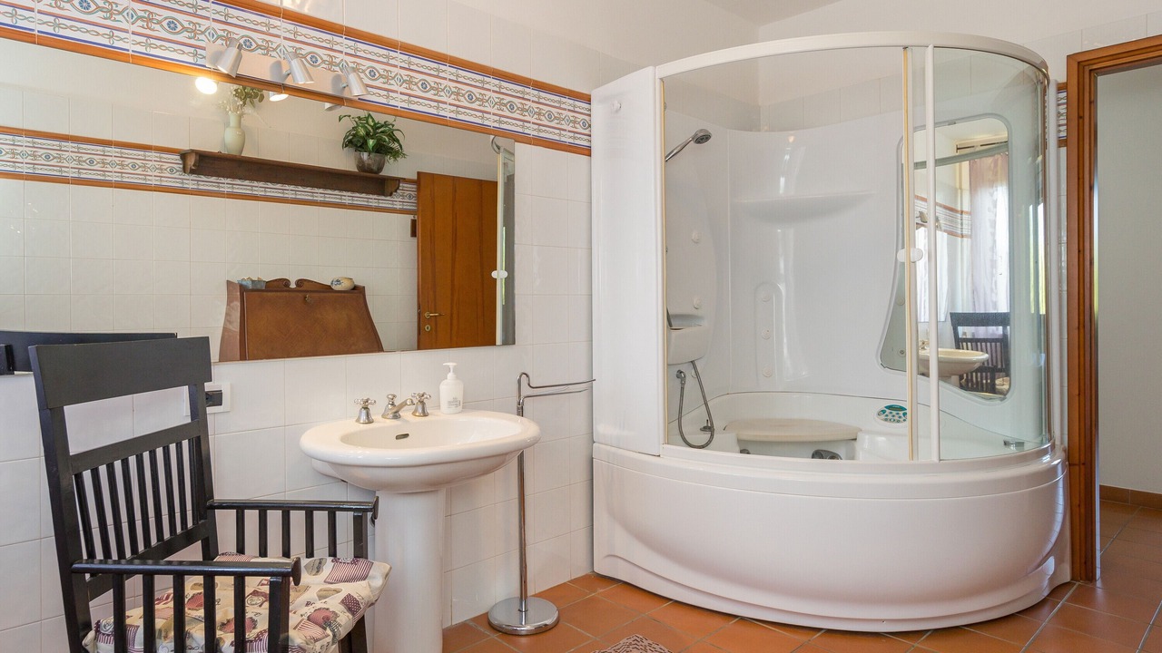 Photo of Bathroom in Rosignano Marittimo