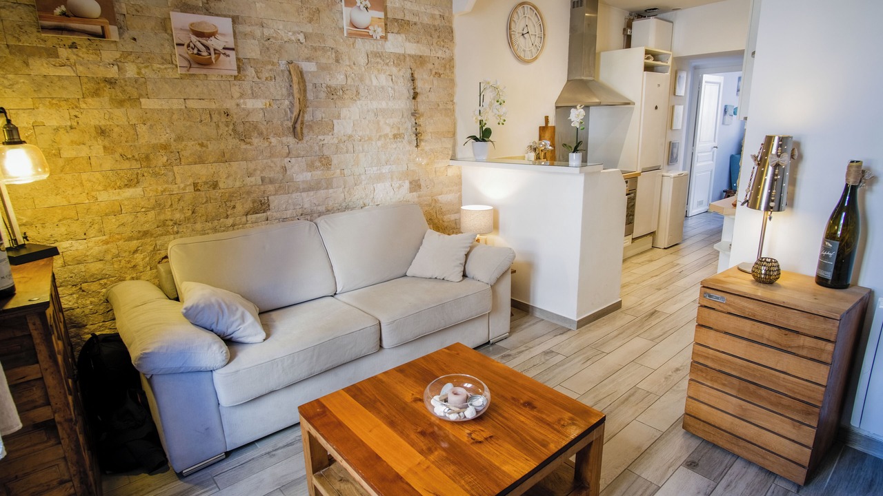 Photo of Livingroom in Riou - Petit Juas - Av de Grasse