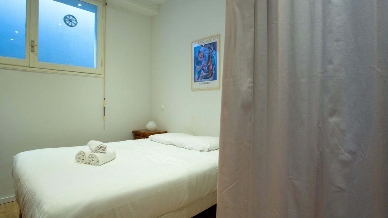 Photo of Bedroom in Caucade