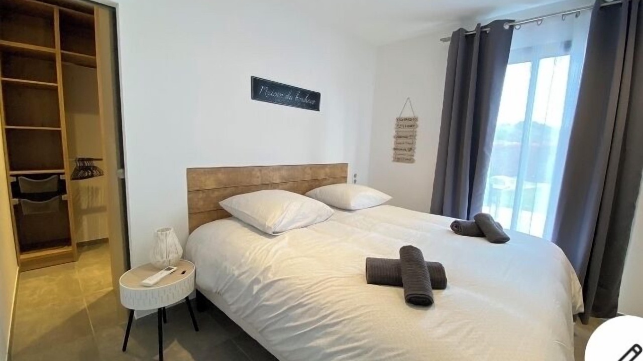 Photo of Bedroom in Chateauneuf-Grasse