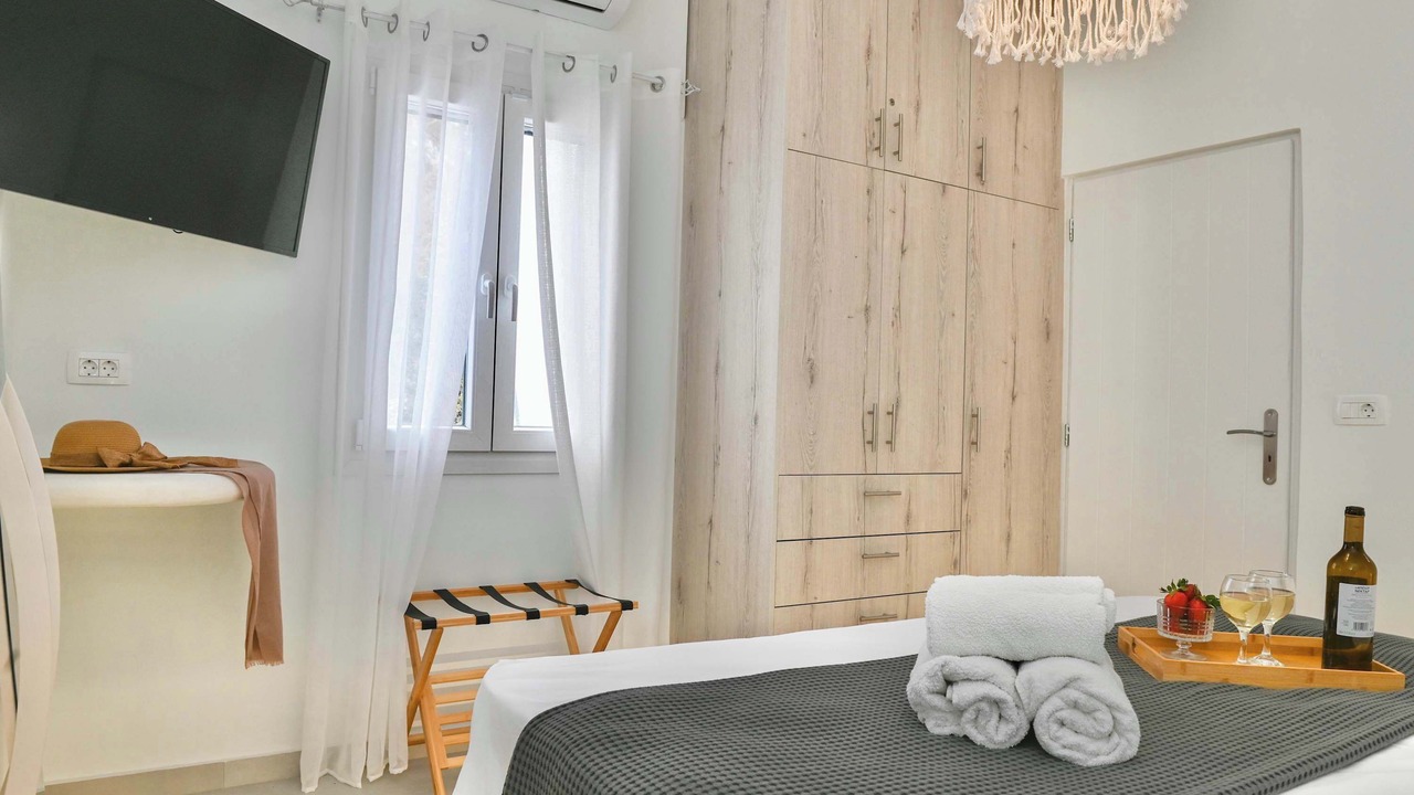 Photo of Bedroom in Kamari