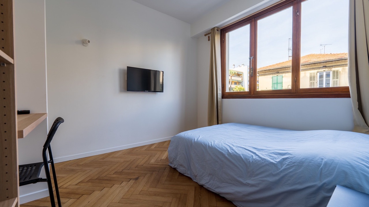 Photo of Bedroom in Liberation