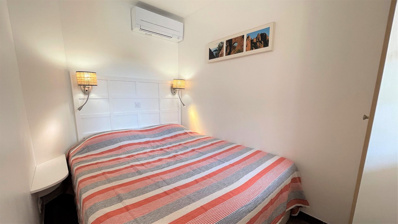 Photo of Bedroom in Cap Esterel