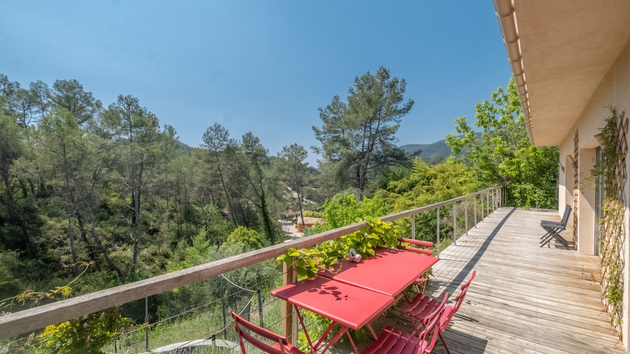 Photo of Outdoor in Contes