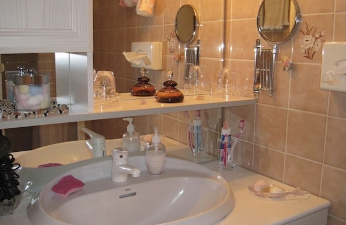 Photo of Bathroom in Le Muy