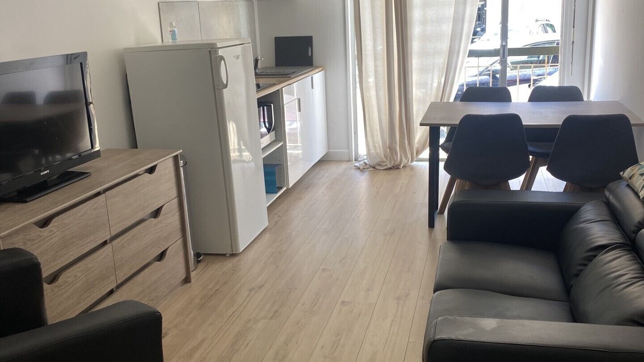Photo of Livingroom in Saint-Sylvestre