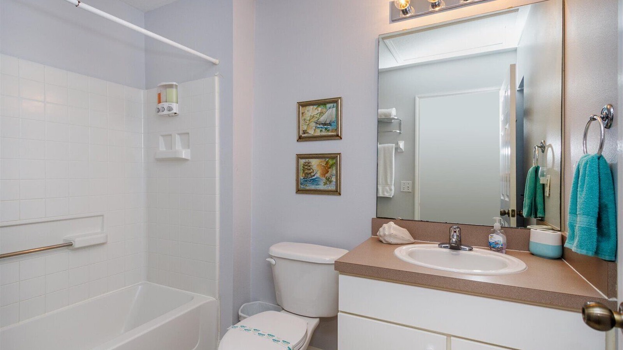 Photo of Bathroom in Lake Berkley