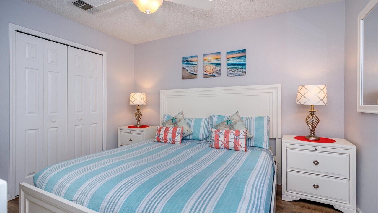 Photo of Bedroom in Lake Berkley