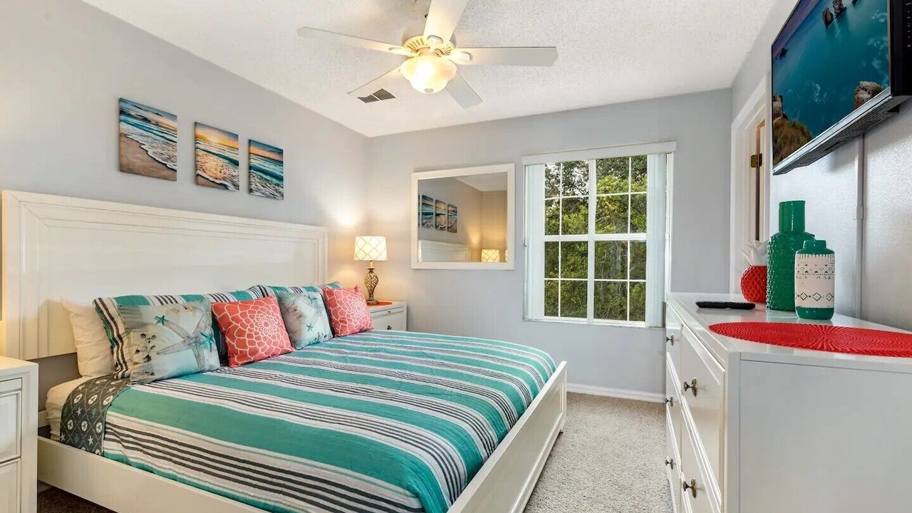 Photo of Bedroom in Lake Berkley