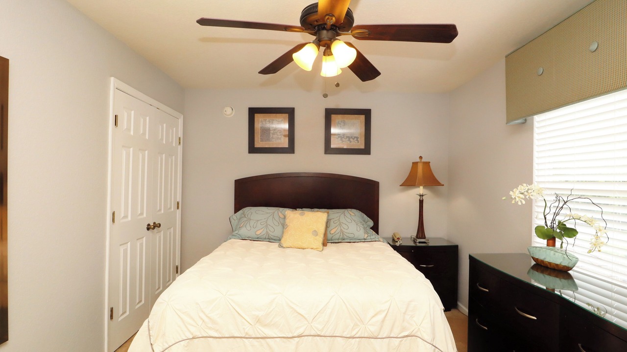 Photo of Bedroom in Trafalgar Village