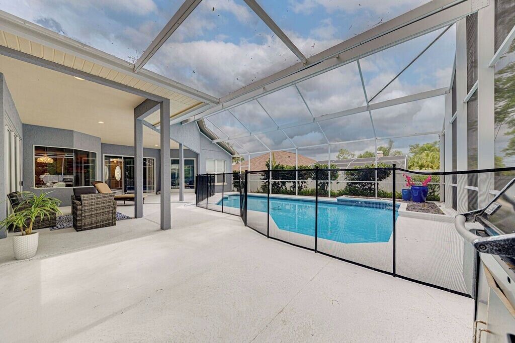 Photo of Outdoor in Forest City