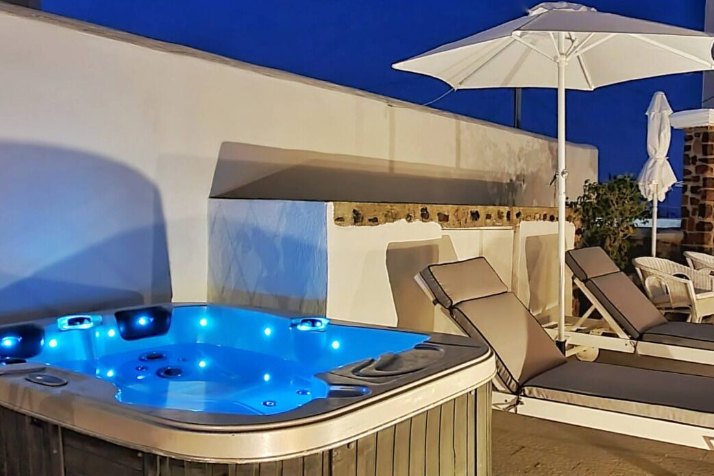 Photo of Patio Balcony in Karterados
