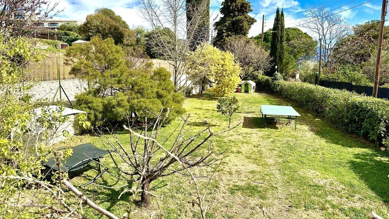 Photo of Outdoor in Gairaut