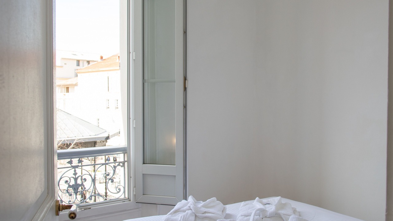 Photo of Bedroom in Antibes Old Town