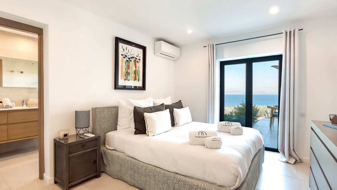 Photo of Bedroom in Saint-Tropez