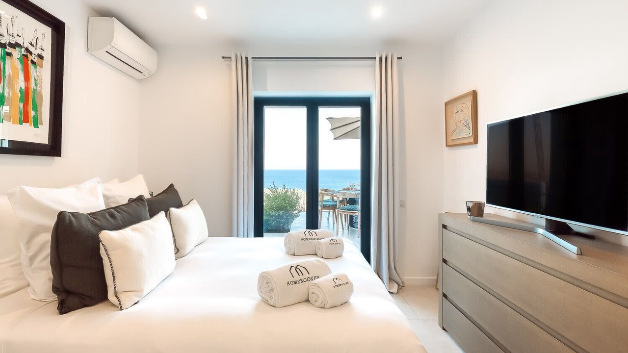 Photo of Bedroom in Saint-Tropez
