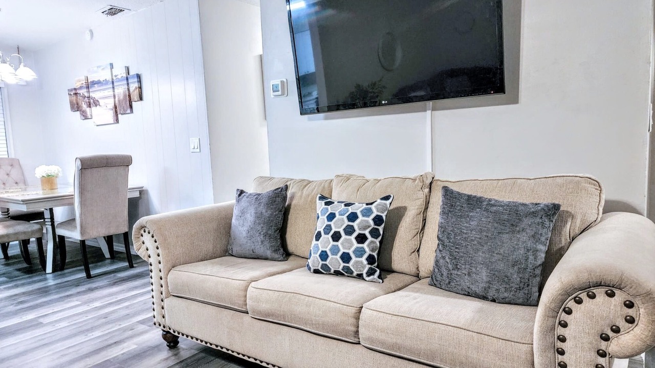 Photo of Livingroom in Southwest Orlando