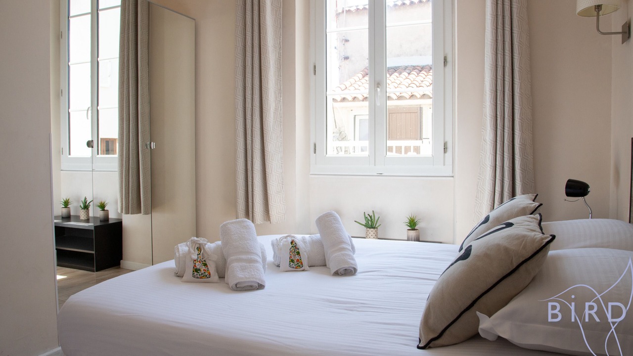 Photo of Bedroom in Antibes Old Town