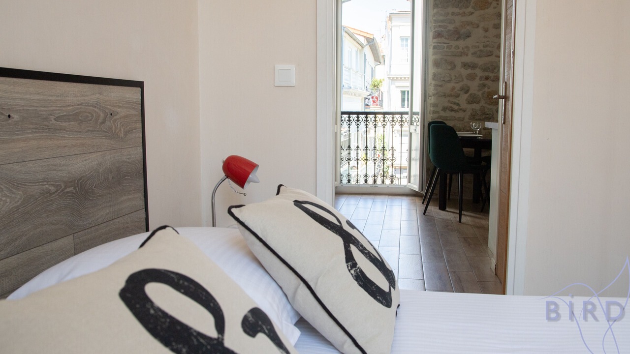 Photo of Bedroom in Antibes Old Town