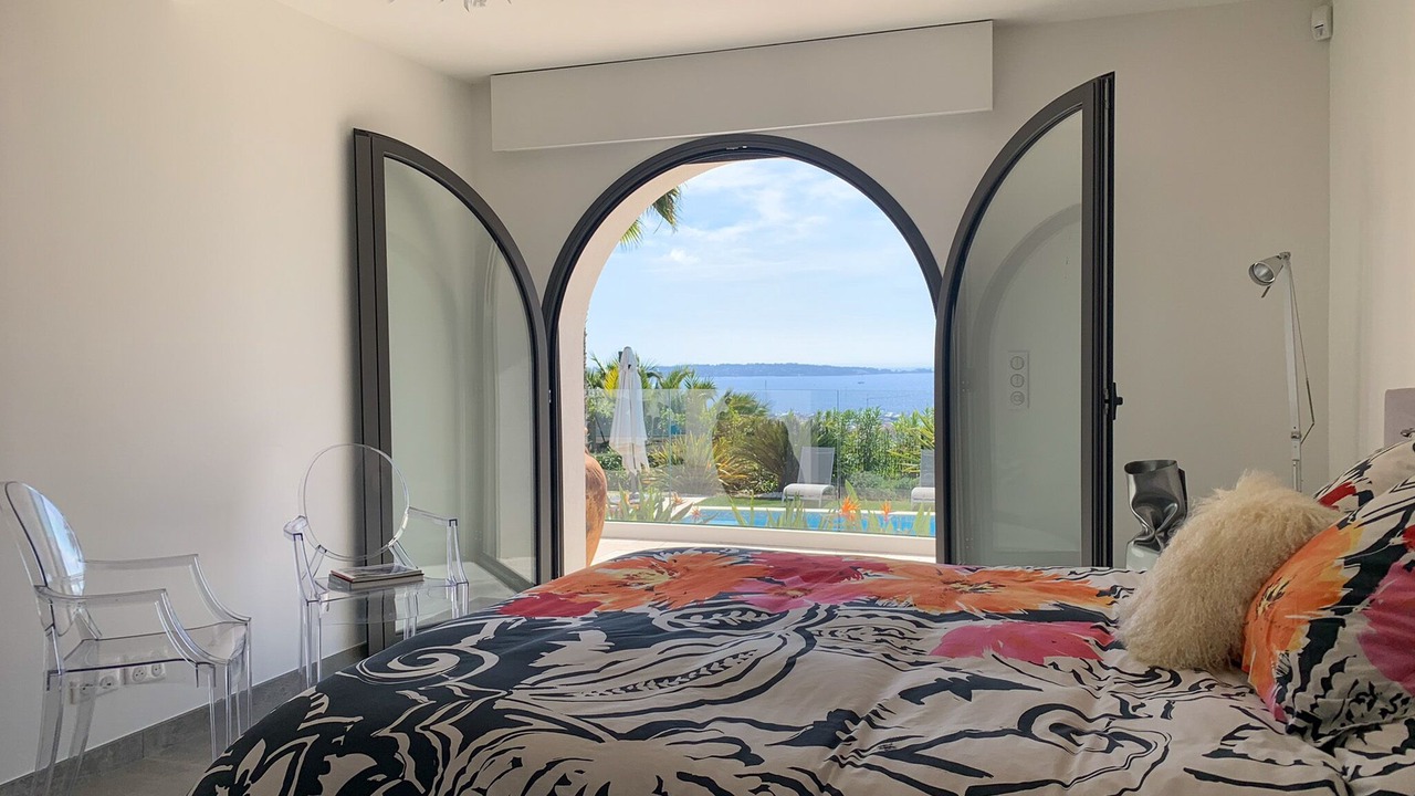 Photo of Bedroom in Golfe Juan