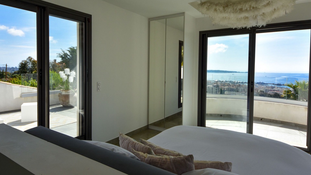 Photo of Bedroom in Golfe Juan