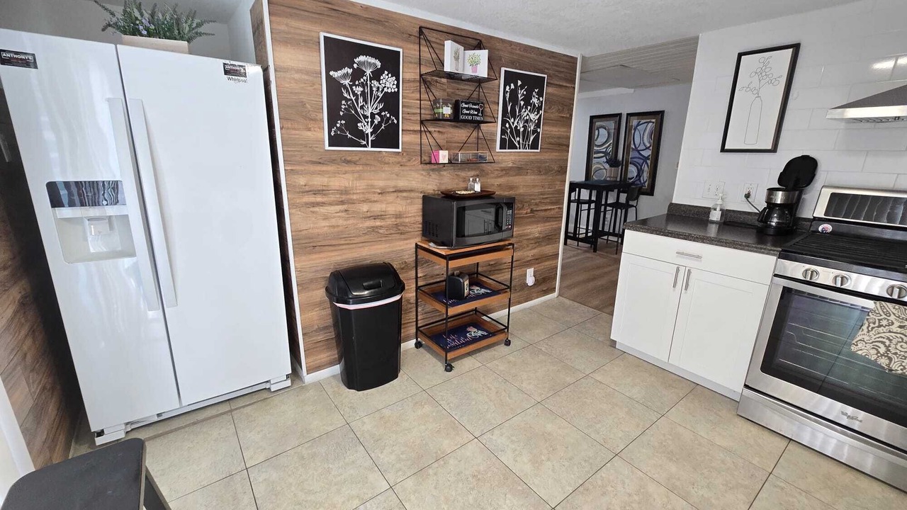 Photo of Kitchen in Lake Davis - Greenwood