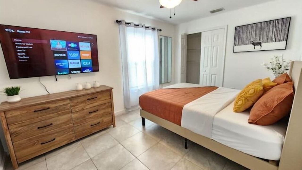 Photo of Bedroom in Northwest Orlando