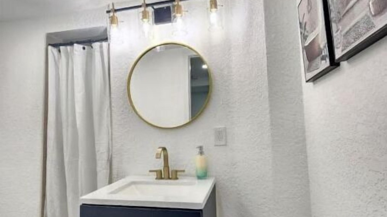 Photo of Bathroom in Northwest Orlando