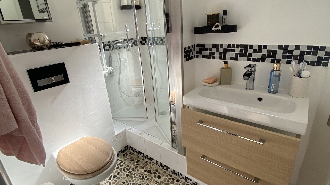 Photo of Bathroom in Riquier