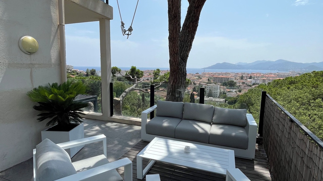 Photo of Patio Balcony in Cannes La Bocca