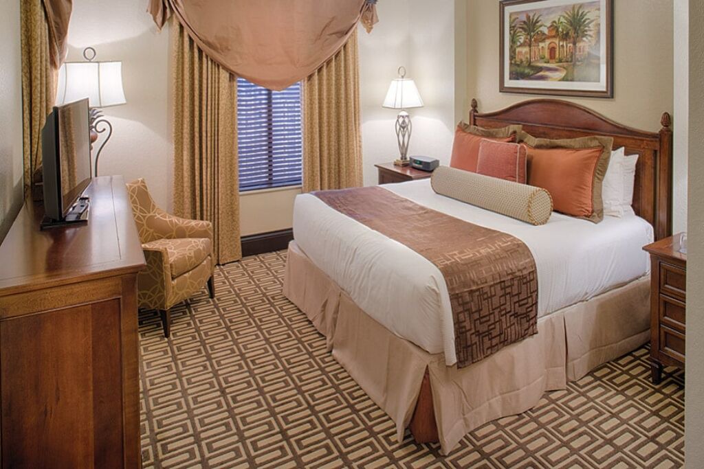 Photo of Bedroom in Lake Buena Vista