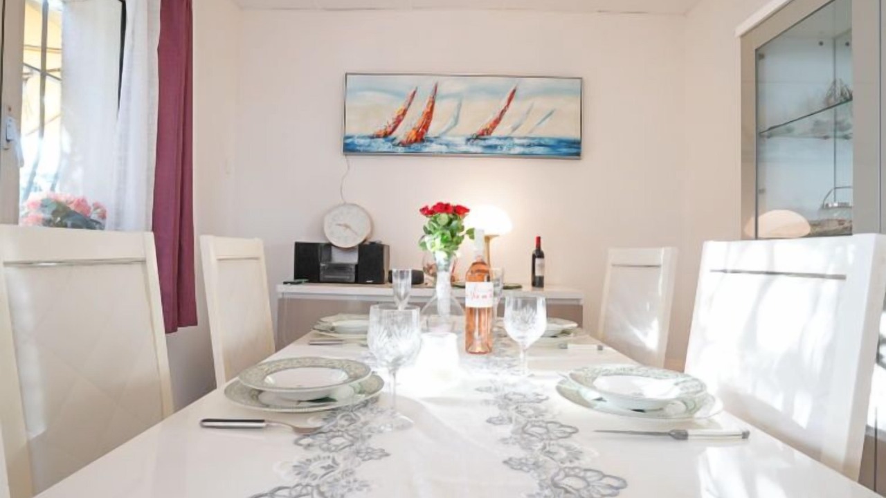 Photo of Bedroom in Mouans-Sartoux