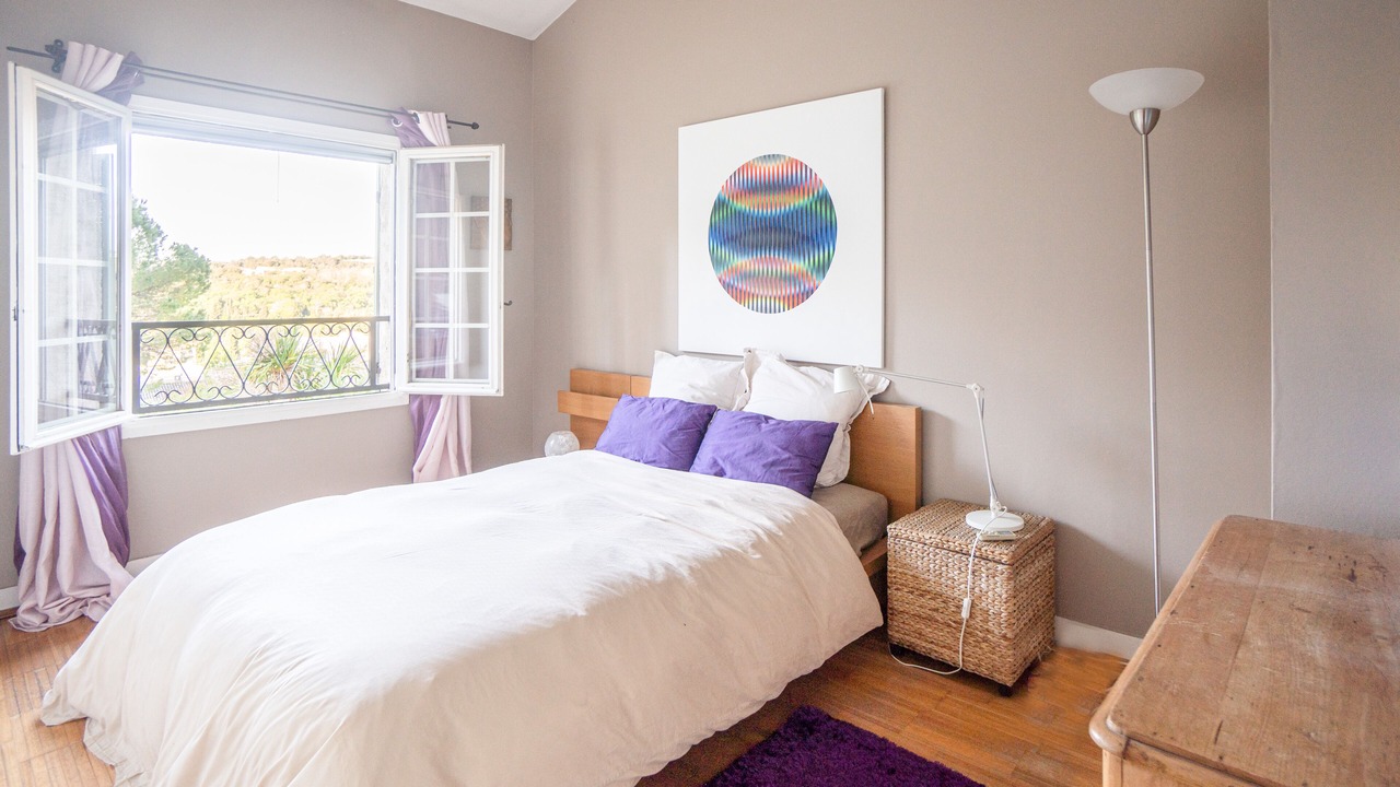Photo of Bedroom in Biot