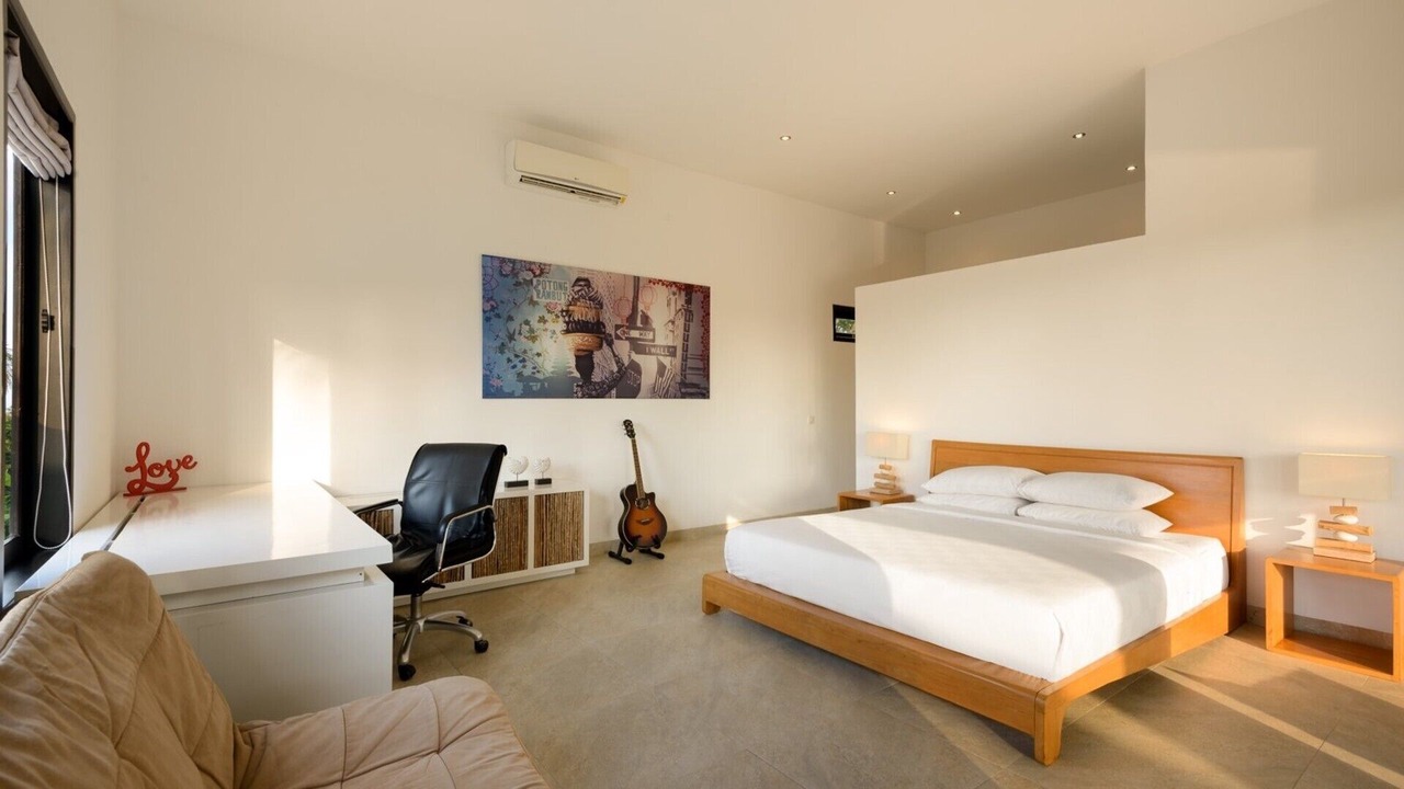 Photo of Bedroom in Kalibukbuk