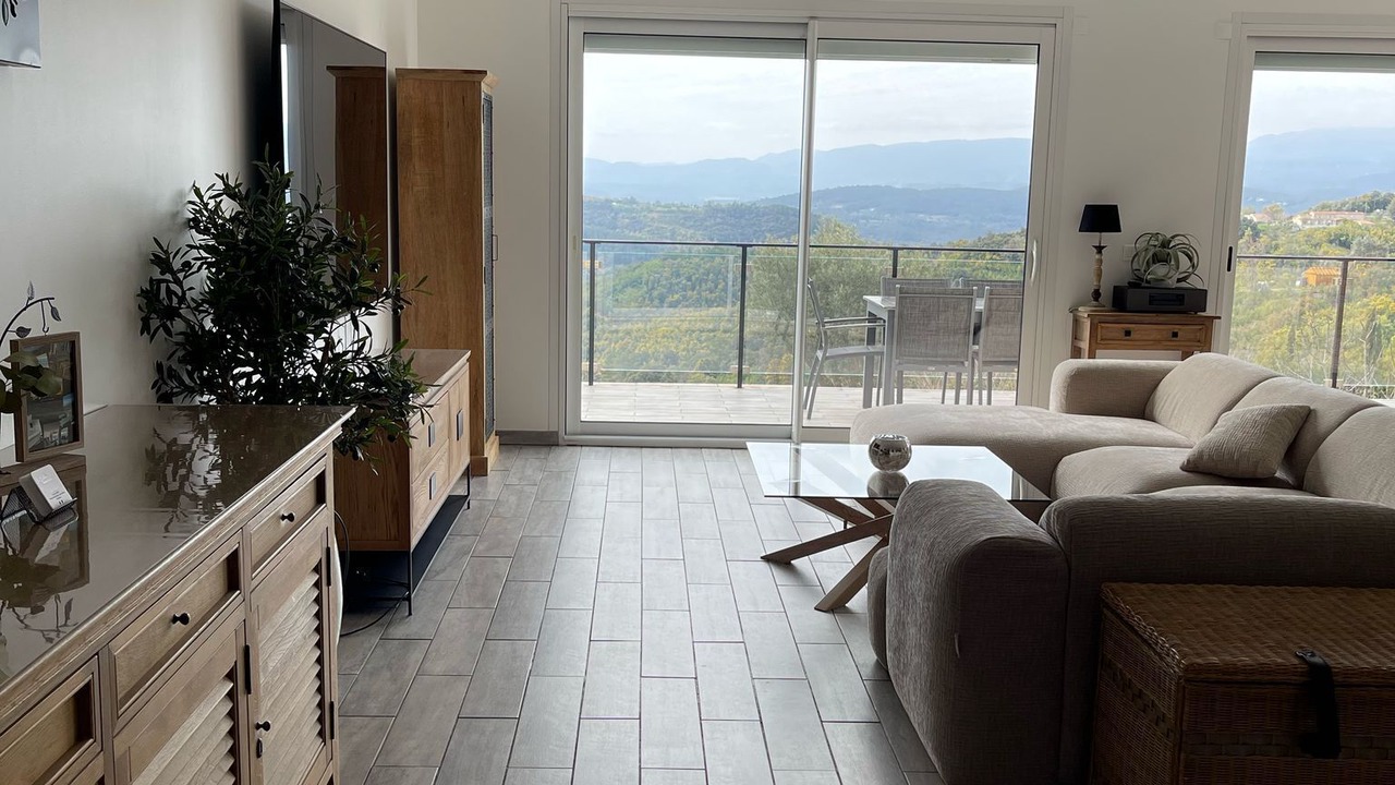 Photo of Livingroom in Tanneron