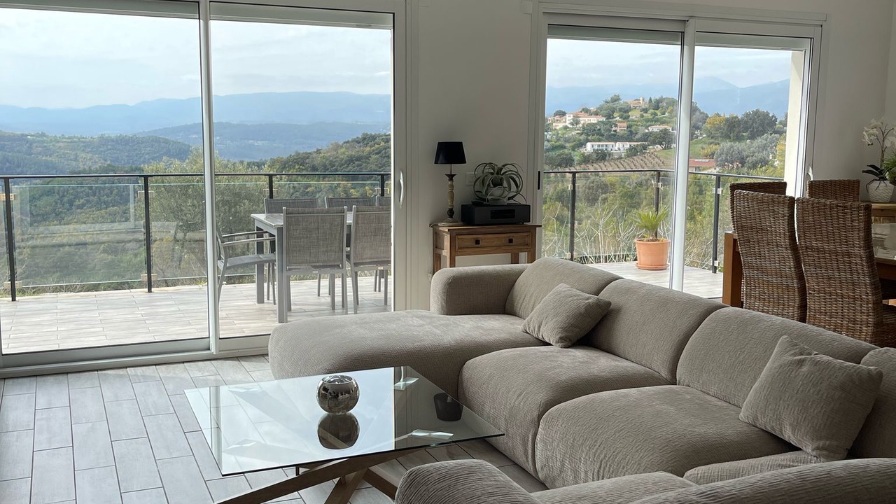 Photo of Livingroom in Tanneron