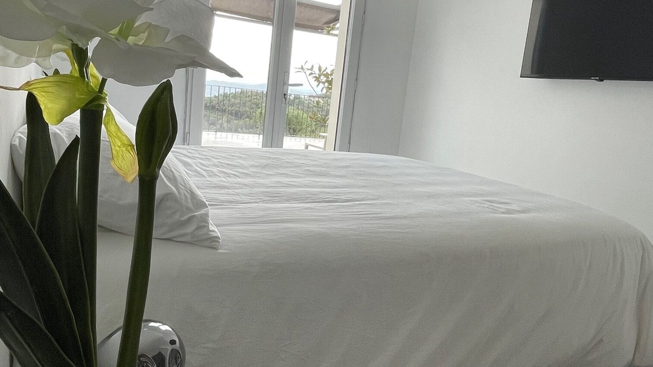 Photo of Bedroom in Tanneron