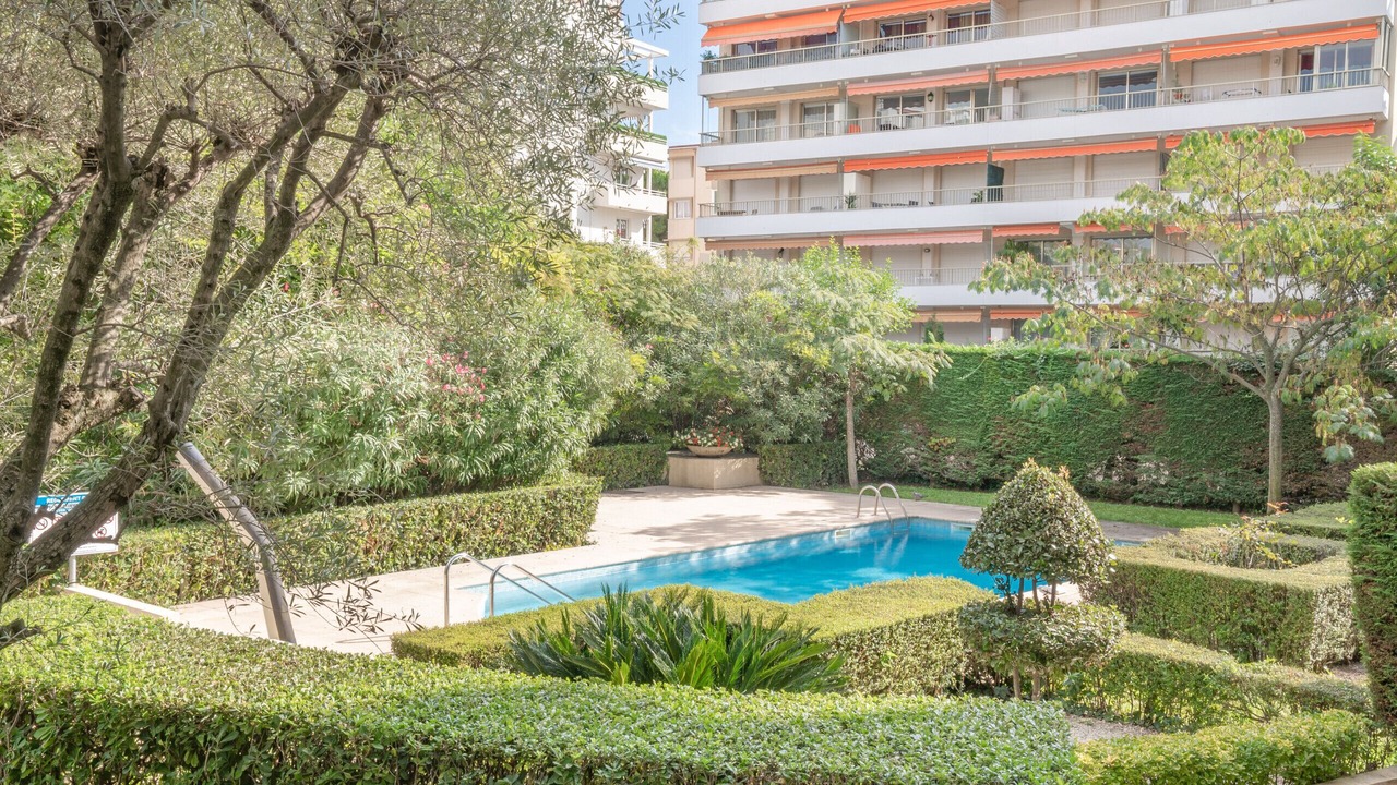 Photo of Outdoor in Cannes City Centre