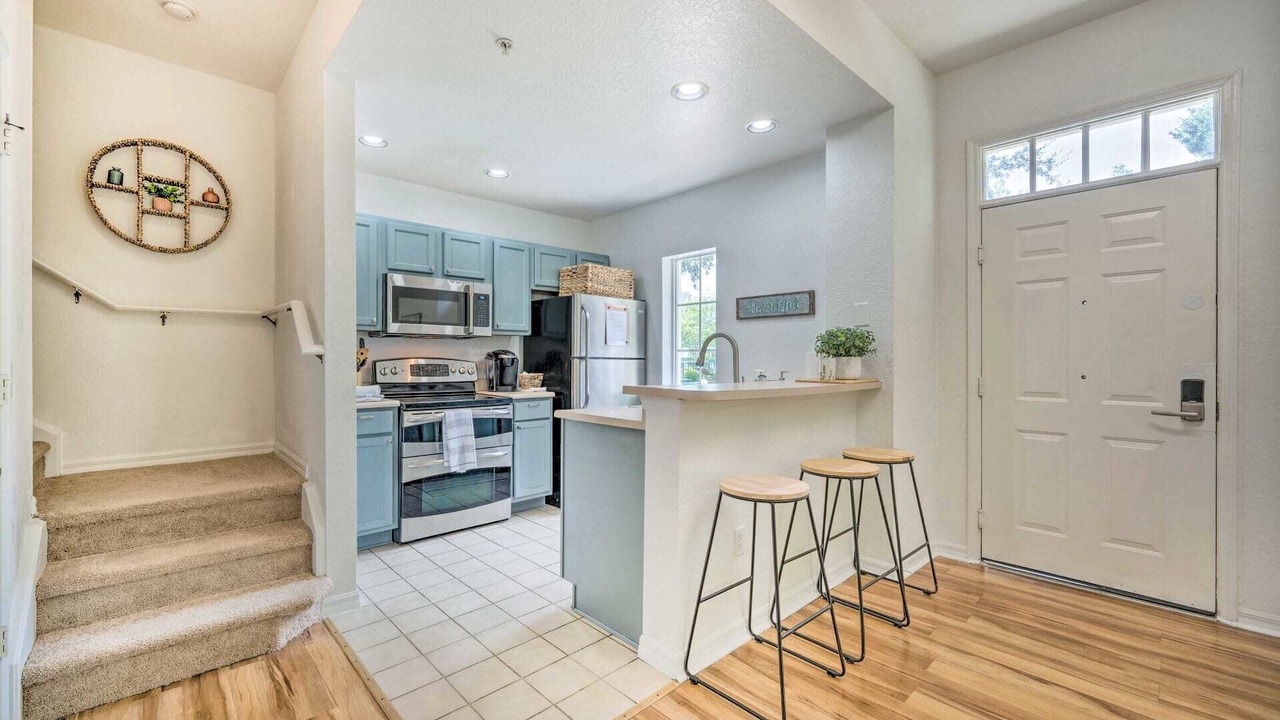 Photo of Kitchen in Venetian Bay Villages