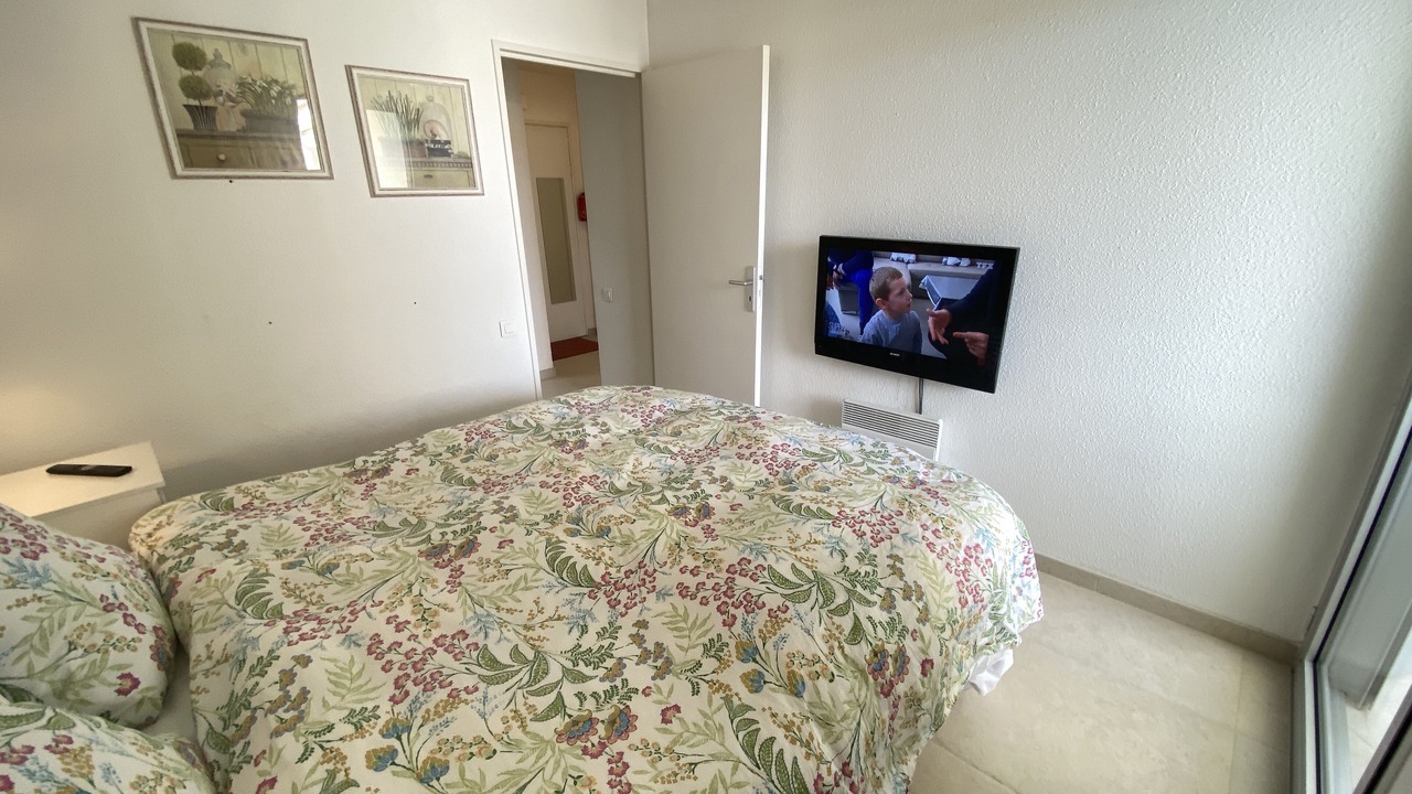Photo of Bedroom in Golfe Juan
