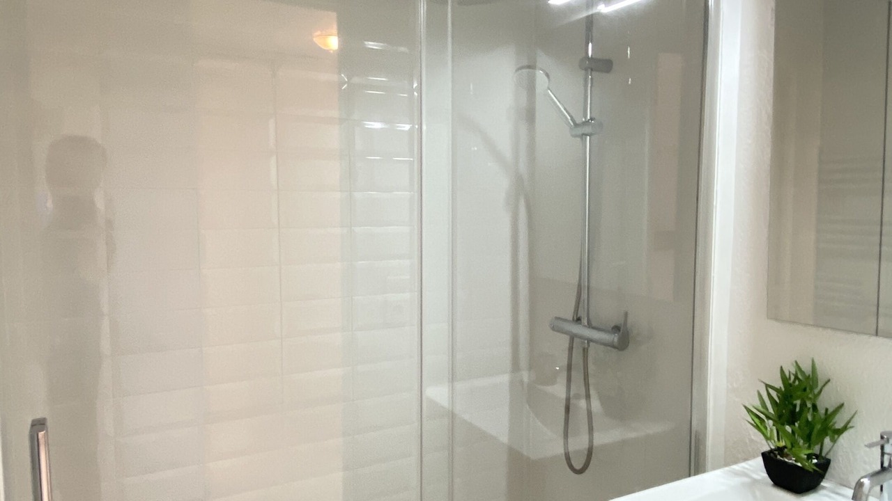 Photo of Bathroom in Golfe Juan