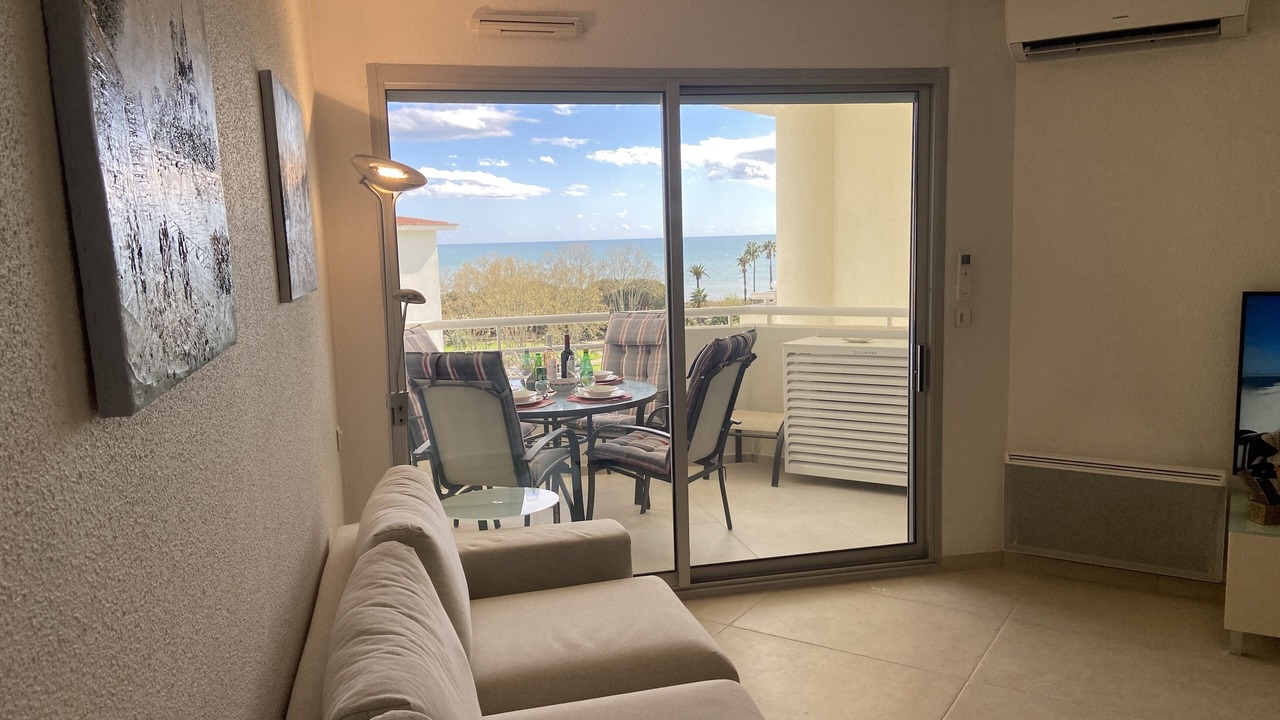Photo of Livingroom in Golfe Juan