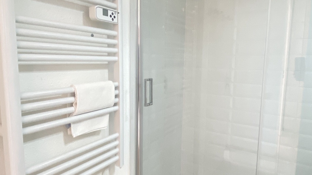 Photo of Bathroom in Golfe Juan